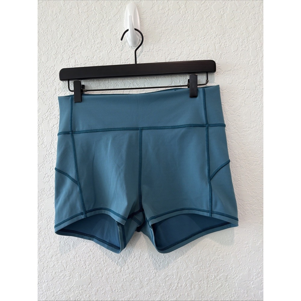 Lululemon In Movement Everlux Short 2.5 Inseam Pacific Teal Women's Size 10